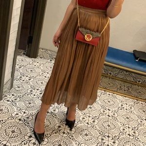 Meet your Posher, Jazmine